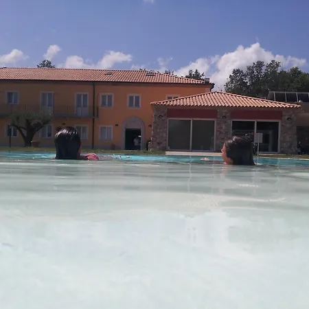 Фермерский дом Agriturismo Creta Rossa Торре-Де-Руджеро