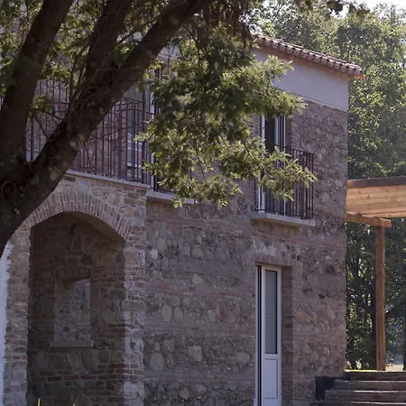 Фермерский дом Agriturismo Creta Rossa Торре-Де-Руджеро