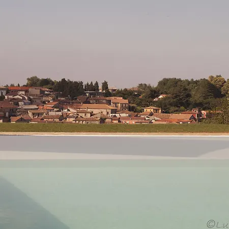 Agriturismo Creta Rossa Торре-Де-Руджеро