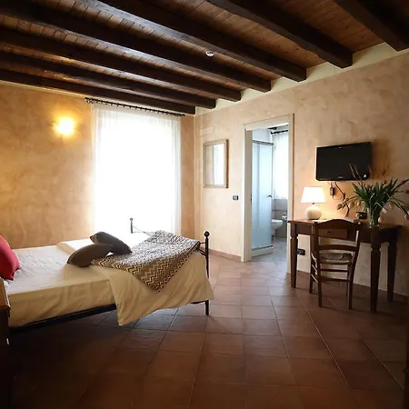 Creta Rossa Feriegård