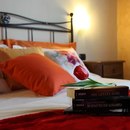 Creta Rossa Feriegård Torre di Ruggiero