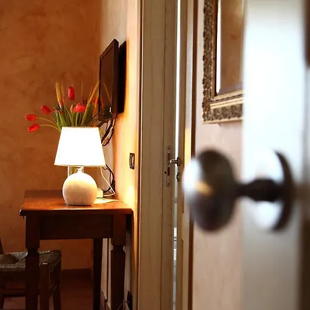 Agriturismo Creta Rossa Торре-Де-Руджеро